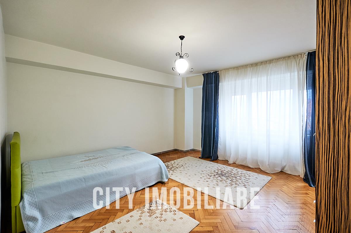 Apartament 3 camere, S90 mp., etaj 7/8, bd. Nicolae Titulescu