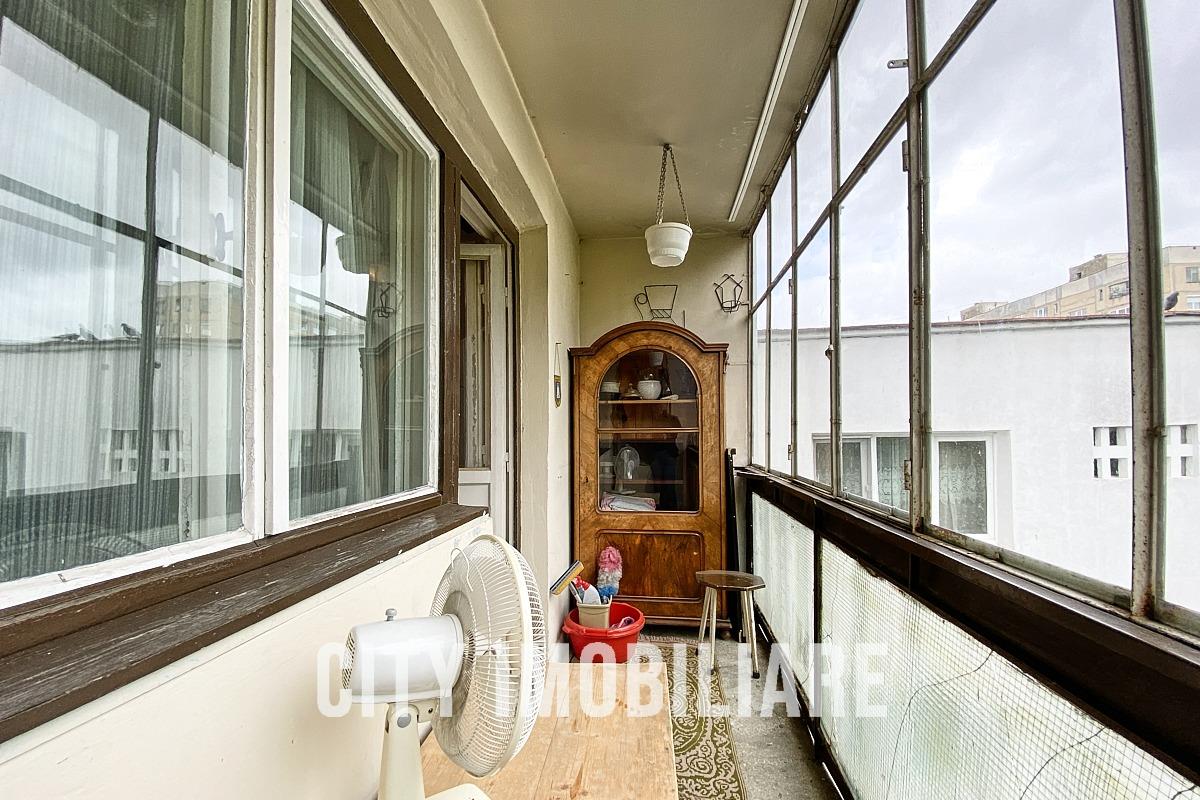 Apartament 2 camere, S 52 mp, Piata Hermes. ID 828