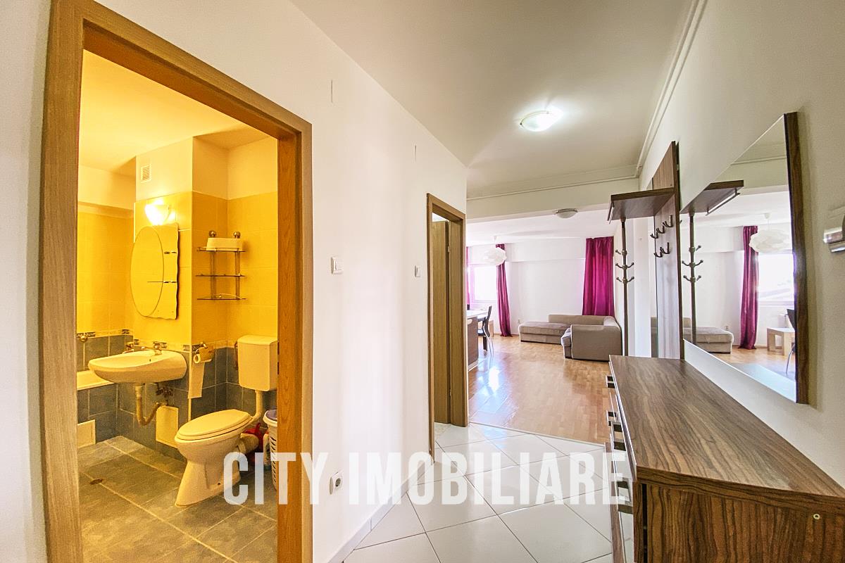 Apartament 4 camere, S100mp + 2 balcoane, str. Bucuresti
