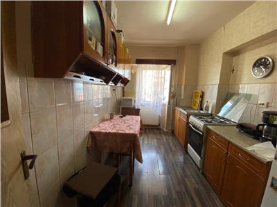 Apartament 3 camere, mobilat, utilat, parcare, Louis Pasteur.