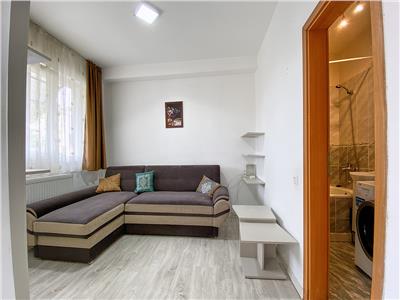 Garsoniera S28 mp + 30 mp terasa +parcare, zona Grand Hotel Italia