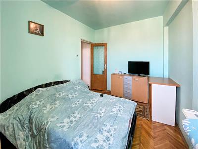 Apartament 3 camere, decomandat, mobilat, utilat, Zorilor.