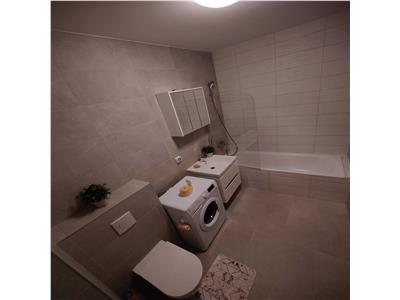 Apartament 2 camere , semidecomandat,  zona Centrala.