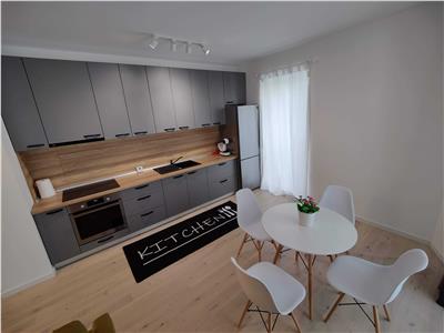 Apartament 2 camere , semidecomandat,  zona Centrala.