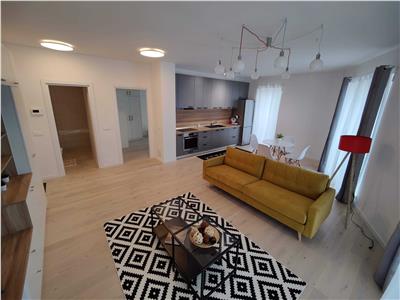 Apartament 2 camere , semidecomandat,  zona Centrala.