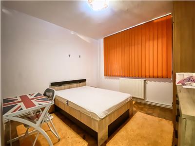 Apartament 3 camere, cu 2 bai, Decomandat, str.Dunarii