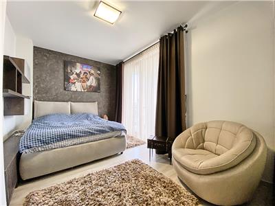 Apartament 3 camere LUX, S88 mp.+2 terase, parcare, Iulius Mall