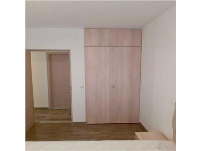 Apartament 2 camere, semidecomandat, mobilat, Europa.