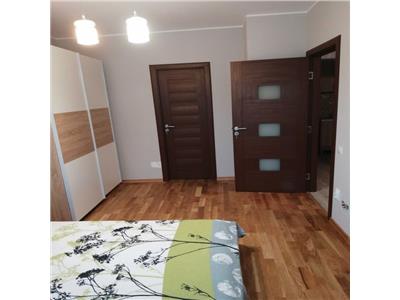 Apartament 3 camere, semidecomandat, mobilat, Andrei Muresanu Sud