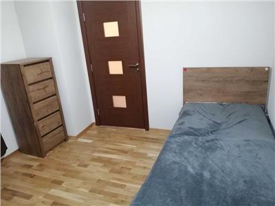 Apartament 3 camere, semidecomandat, mobilat, Andrei Muresanu Sud
