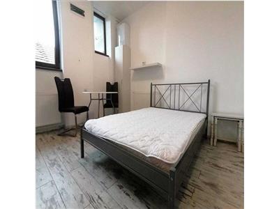 Apartament 1 camera, semidecomandat, mobilat, Centru.