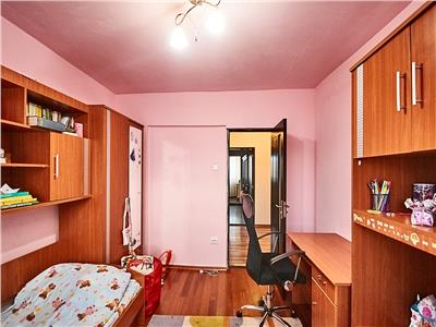 Apartament 3 camere Decomandat, Marasti, zona OMV