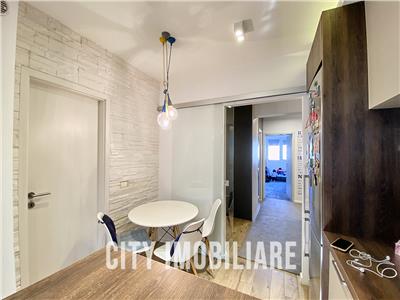 Apartament 3 camere Lux, cu 2 bai, S94mp., decomandat, Marasti
