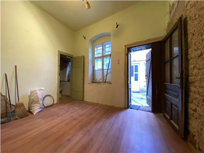 Apartament 3 camere, Ultracentral, Sora Shoping Centrer.