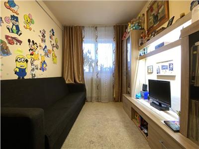 Apartament 2 camere, decomandat, mobilat, zona BIG.