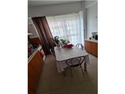 Apartament 2 camere, decomandat, mobilat, utilat, Buna Ziua.