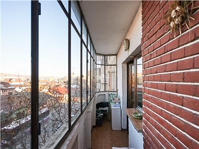 Apartament 2 camere, decomandat, S 58 mp + balcon , București.