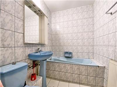 Apartament 4 camere, decomandat, mobilat, utilat, Mărăști.