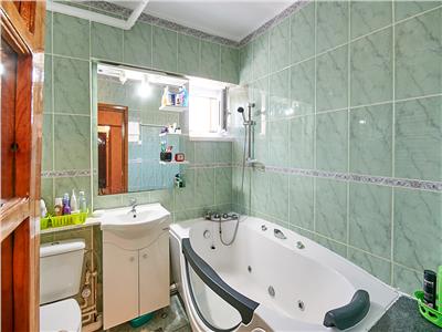 Apartament 3 camere, S72 mp, str. Izlazului 18, Comision 0 !