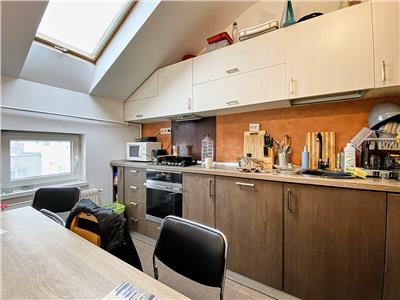 Apartament 3 camere, S 75 mp, decomandat, mobilat, M?r??ti.