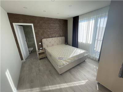 Penthouse 4 camere, S 83 mp + 93 mp terasa, Floresti.