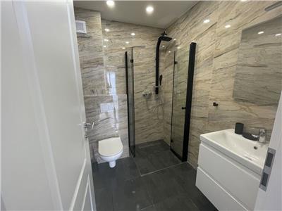 Penthouse 4 camere, S 83 mp + 93 mp terasa, Floresti.