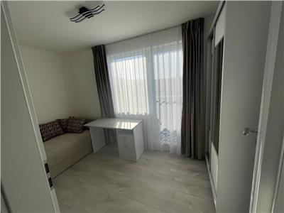 Penthouse 4 camere, S 83 mp + 93 mp terasa, Floresti.