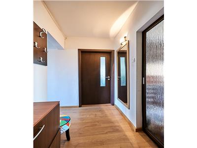Apartament 3 camere, 2 bai, decomandat, bd. N.Titulescu, Gheorgheni