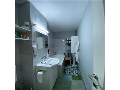 Apartament 1 camera, decomandat, S 37 mp,  Bd. 21 Decembrie.