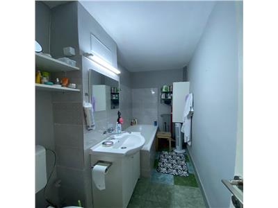 Apartament 1 camera, decomandat, S 37 mp,  Bd. 21 Decembrie.