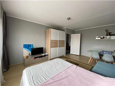 Apartament 1 camera, decomandat, S 37 mp,  Bd. 21 Decembrie.