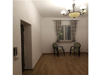 Apartament 1 camera, decomandat, mobilat, utilat, str. Ploiesti.