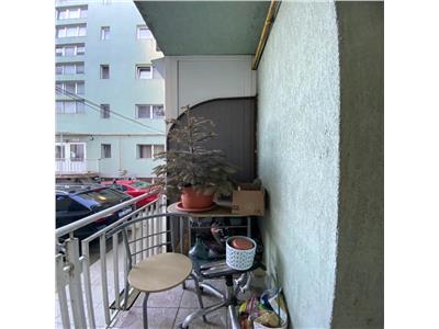 Apartament 2 camere, S 48 mp + balcon, mobilat, Calea Turzii.