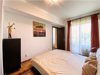 Apartament 2 camere, bloc rezidențial, Plopilor, bloc semiluna