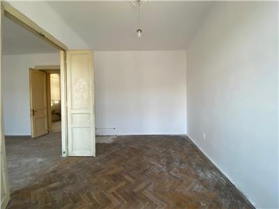 Apartament 2 camere, S 56 mp, semidecomandat, Horea