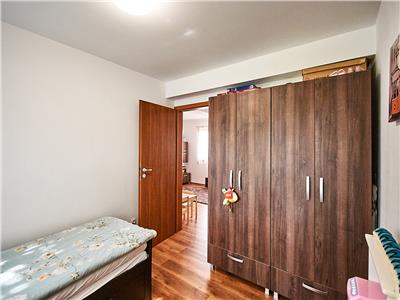 Apartament cu 3 camere, terasa 22 mp., gradina 37 mp., Zorilor