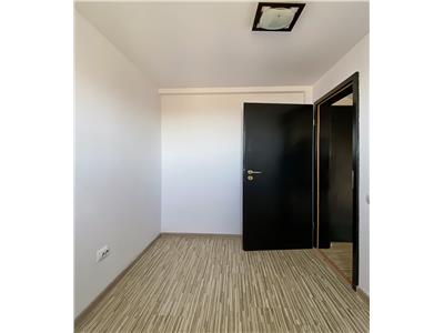 Apartament 3 camere, S61mp.+parcare, bloc nou, zona linistita