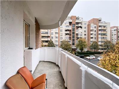 Apartament 3 camere decomandat, S73mp+3 balcoane, str. Dorobantilor