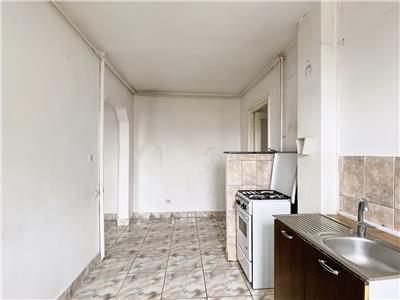 Apartament 3 camere, S57mp., etaj 5/10, str. Primaverii