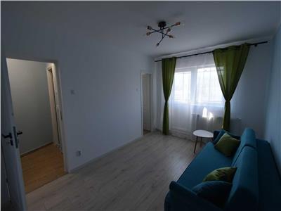 Apartament 1 camera, S 28 + balcon, decomandat, Kaufland Manastur.