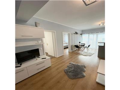 Apartament 2 camere, semidecomandat, mobilat, parcare, Calea Turzii.