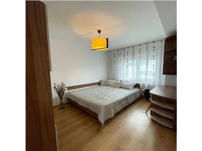 Apartament 2 camere, semidecomandat, mobilat, parcare, Calea Turzii.