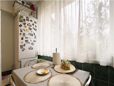 Apartament 3 camere, mobilat, utilat, Grigorescu str. Hateg.