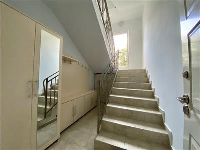 Apartament in vila 3 camere, mobilat, utilat, Andrei Muresanu.