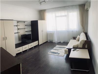 Apartament 1 camera, S- 34 mp, mobilat, Piața Mihai Viteazul.