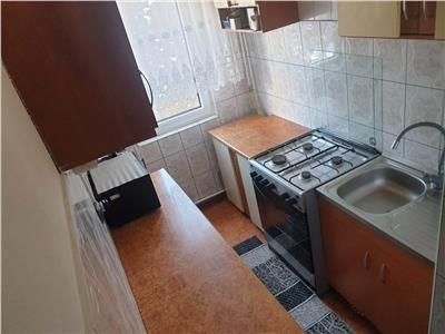 Apartament 3 camere, S 46 mp + 3 mp balcon, mobilat, Manastur.