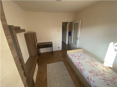 Apartament 4 camere, S 90 mp, mobilat, utilat, Semicentral.