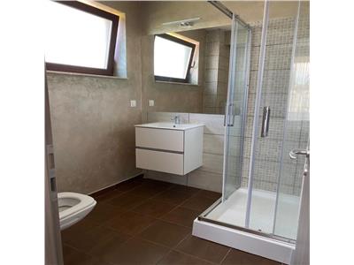Apartament 3 camere, 2 bai, decomandat, bloc nou, Europa.
