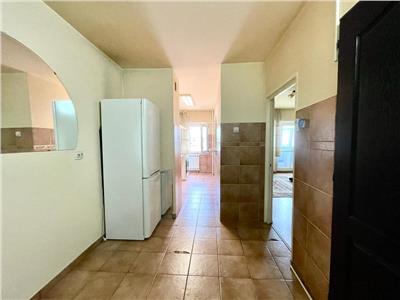 Apartament 1 camera, S 42 mp + balcon, zona Kaufland Manastur.