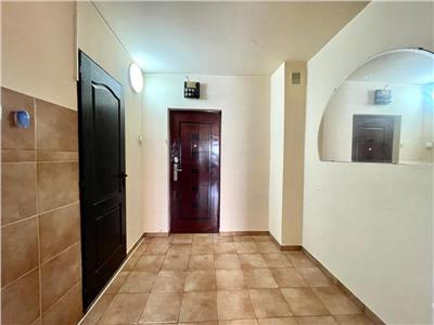 Apartament 1 camera, S 42 mp + balcon, zona Kaufland Manastur.